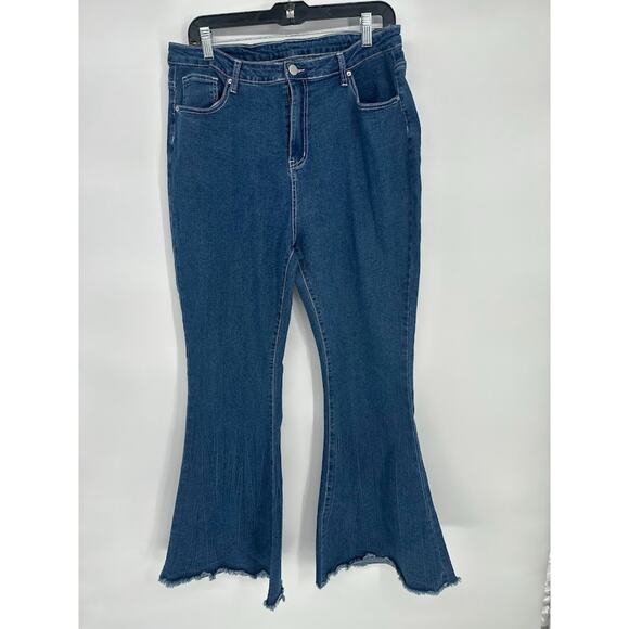 Shein Womens Plus Size 2XL Flare Raw Hem High Rise Denim Blue Jeans Stretch - Picture 1 of 11